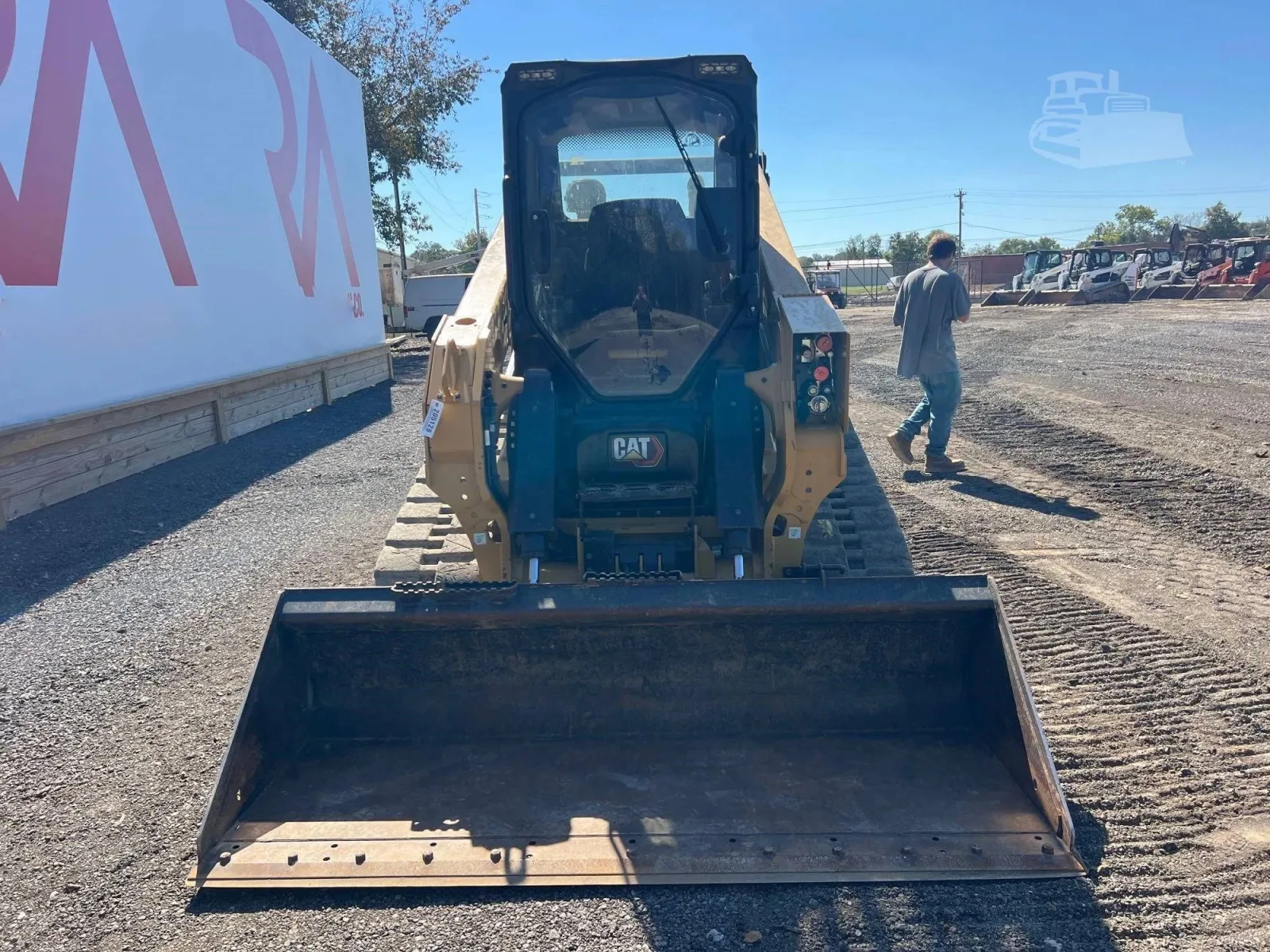 2025 CATERPILLAR 275XE image 3