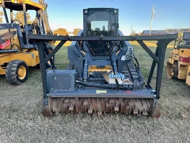 2020 JOHN DEERE 333G image 2