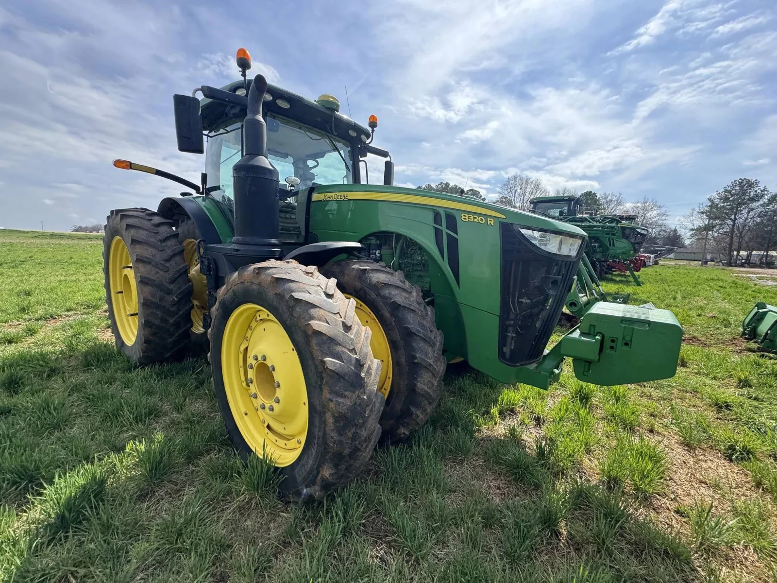 2017 JOHN DEERE 8320R image 3